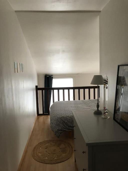 Appartement En Duplex Avec Parking Et Jardinet Bourges Dış mekan fotoğraf