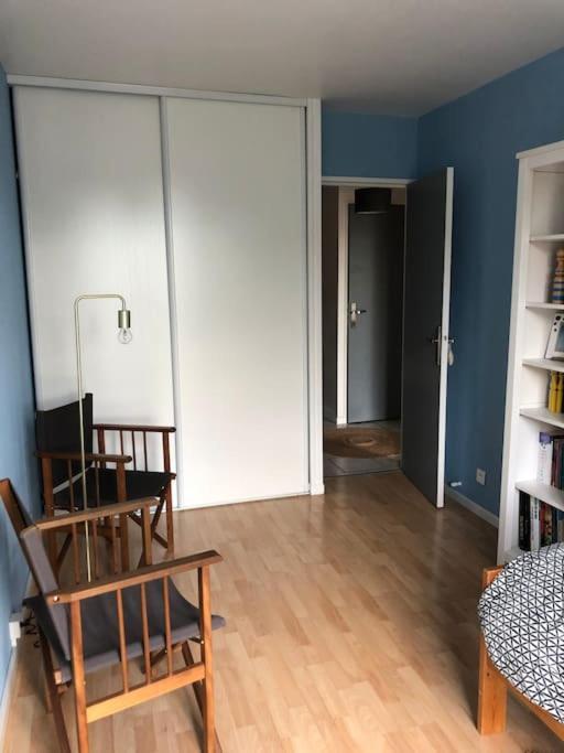 Appartement En Duplex Avec Parking Et Jardinet Bourges Dış mekan fotoğraf